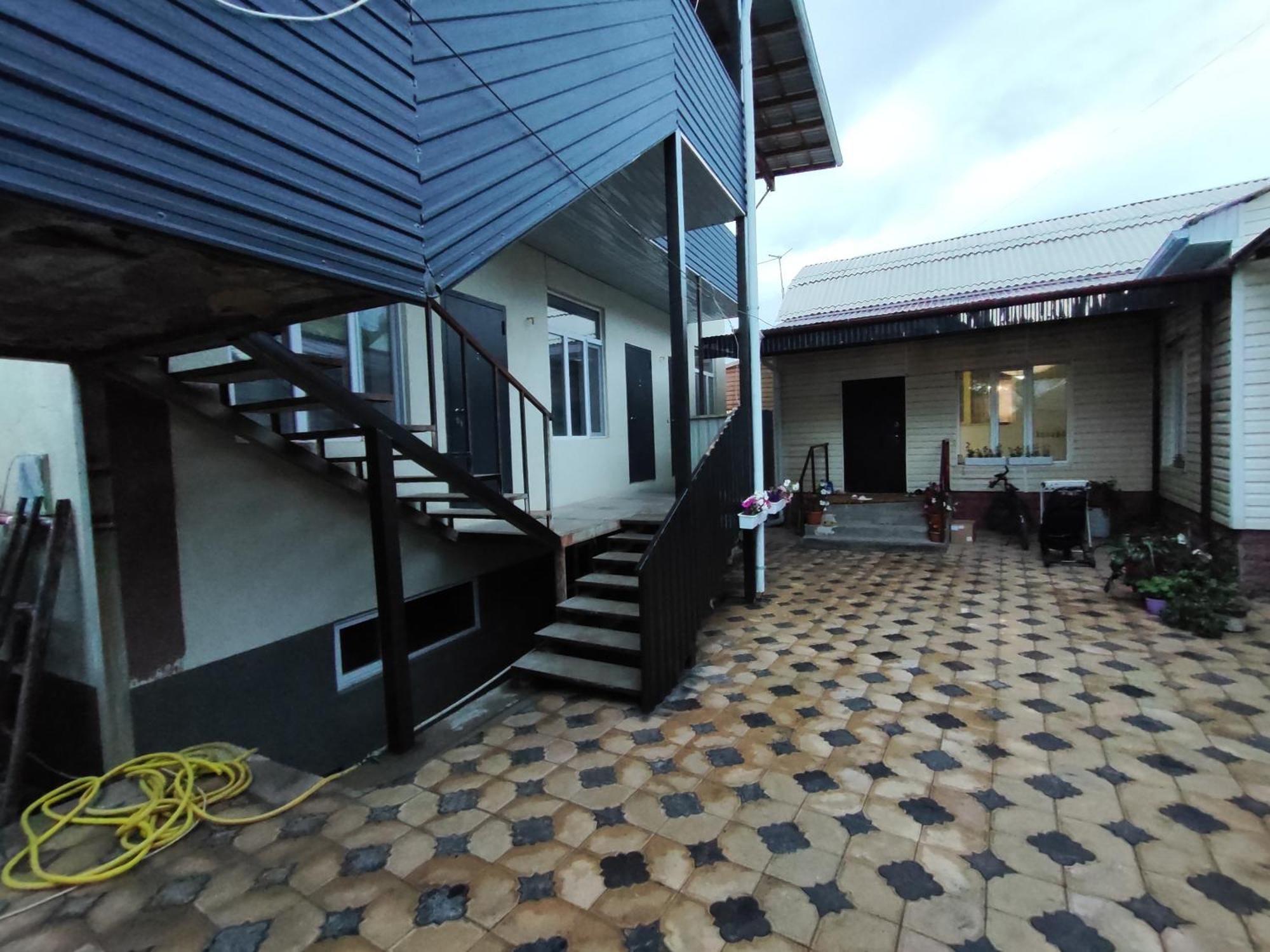 Guest House Sanat Naryn Ngoại thất bức ảnh